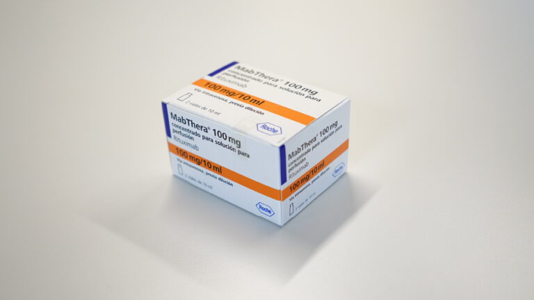 Ficha Técnica de Mabthera 1400 mg: información de la solución para inyección subcutánea de rituximab