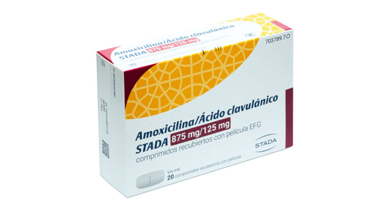 ¿Puedo tomar antibióticos y corticoides juntos? Descubre la respuesta en el prospecto de Amoxicilina/Ácido Clavulánico Tarbis 875 mg/125 mg en polvo para suspensión oral en sobres EFG